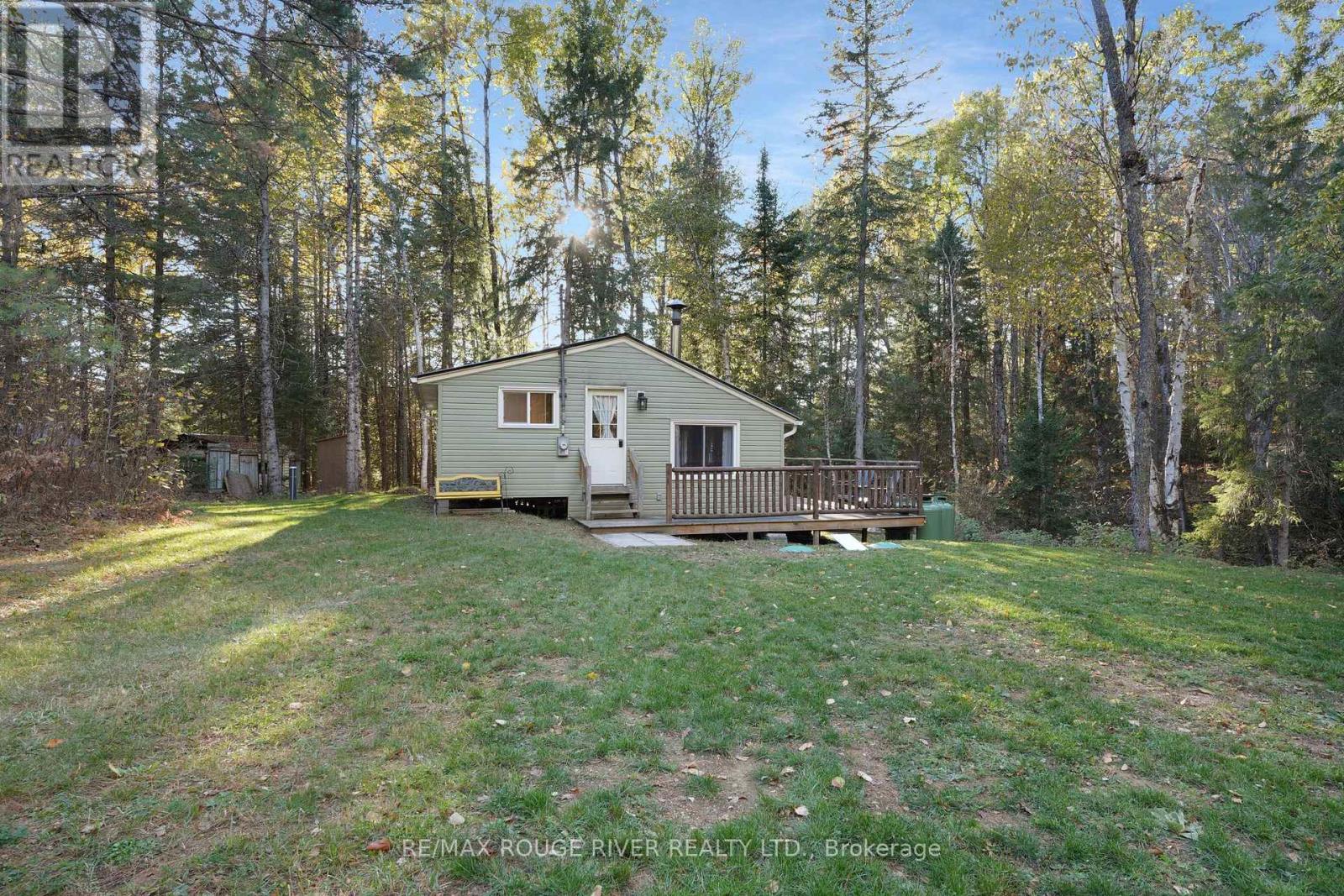 23 Egan Lane, Bancroft, Ontario  K0L 2L0 - Photo 8 - X12462256