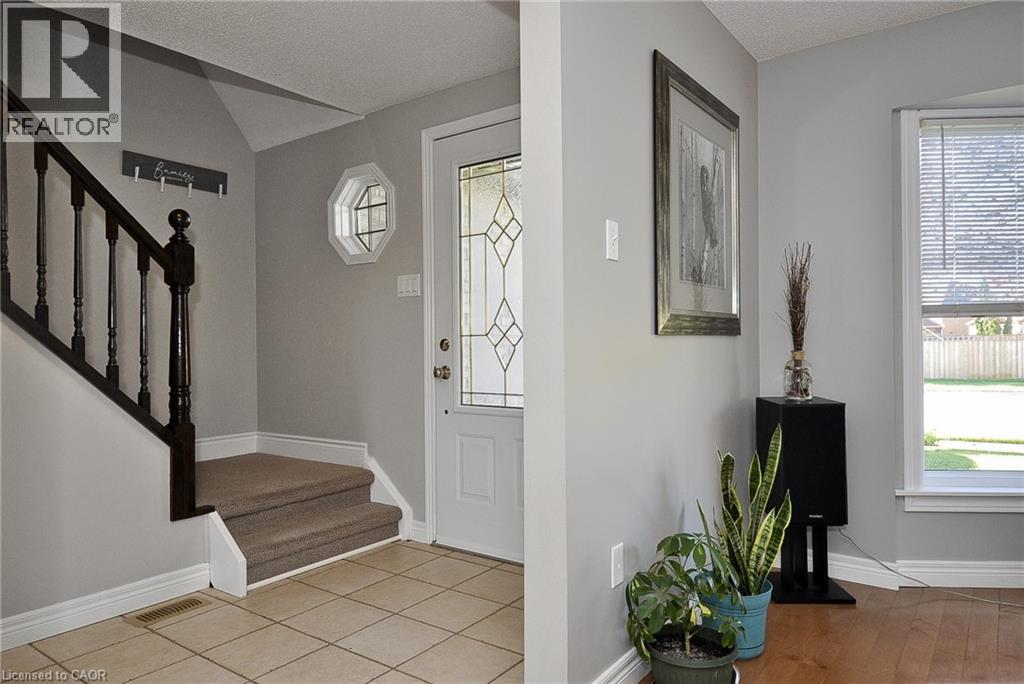 299 Cooper Street, Cambridge, Ontario  N3C 3V5 - Photo 4 - 40778754