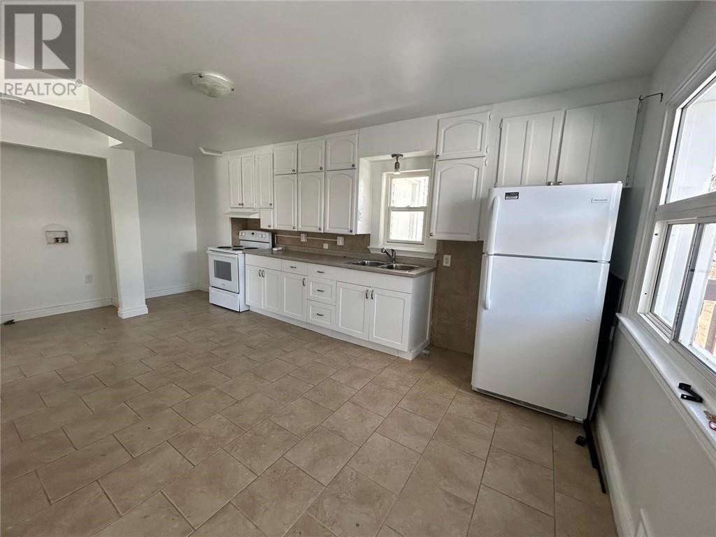 422 King St 499 Percy Ave, Sudbury, Ontario  P3B 2L1 - Photo 3 - 2125216