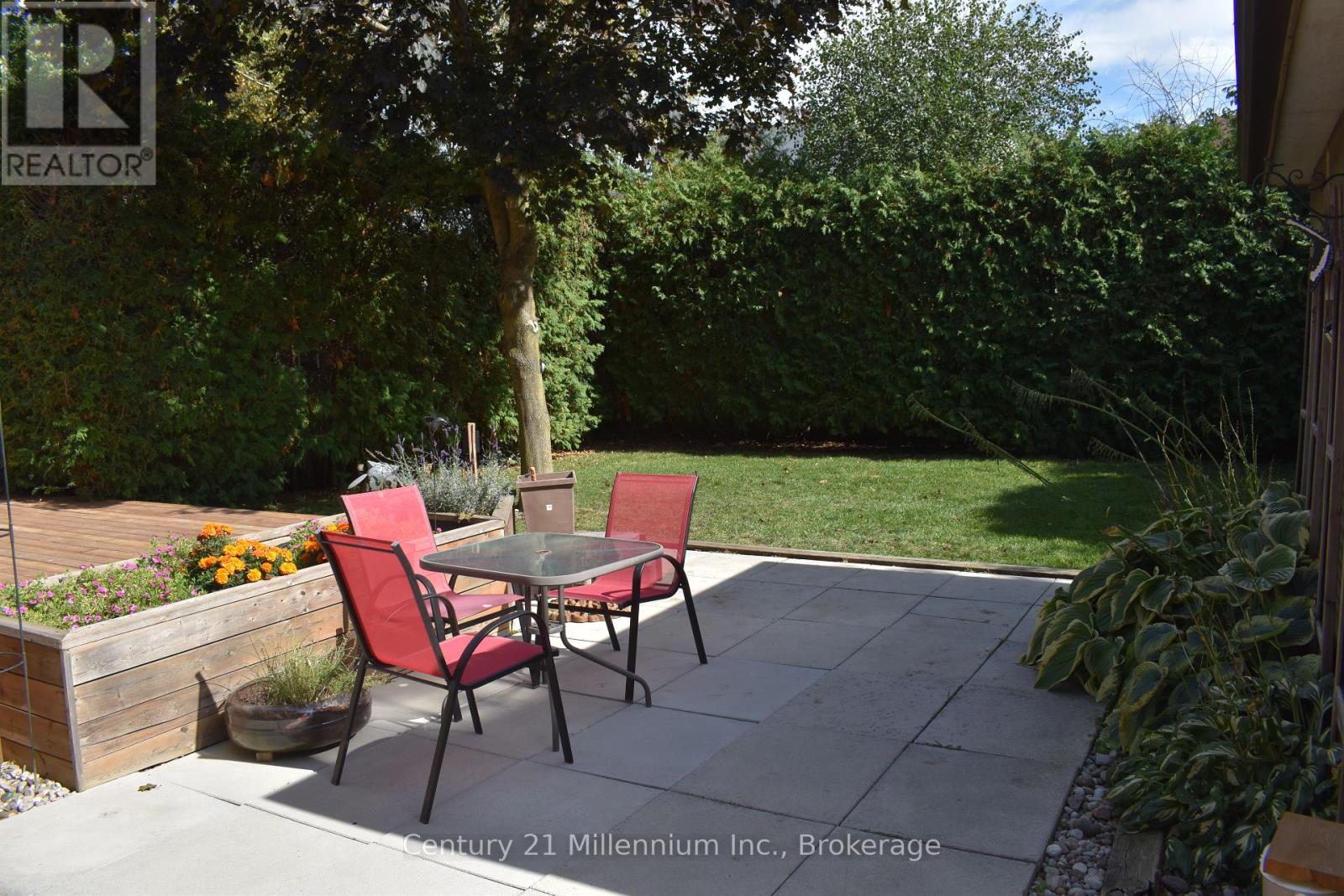 43 Stoddart Drive, Aurora, Ontario  L4G 2G2 - Photo 29 - N12461412