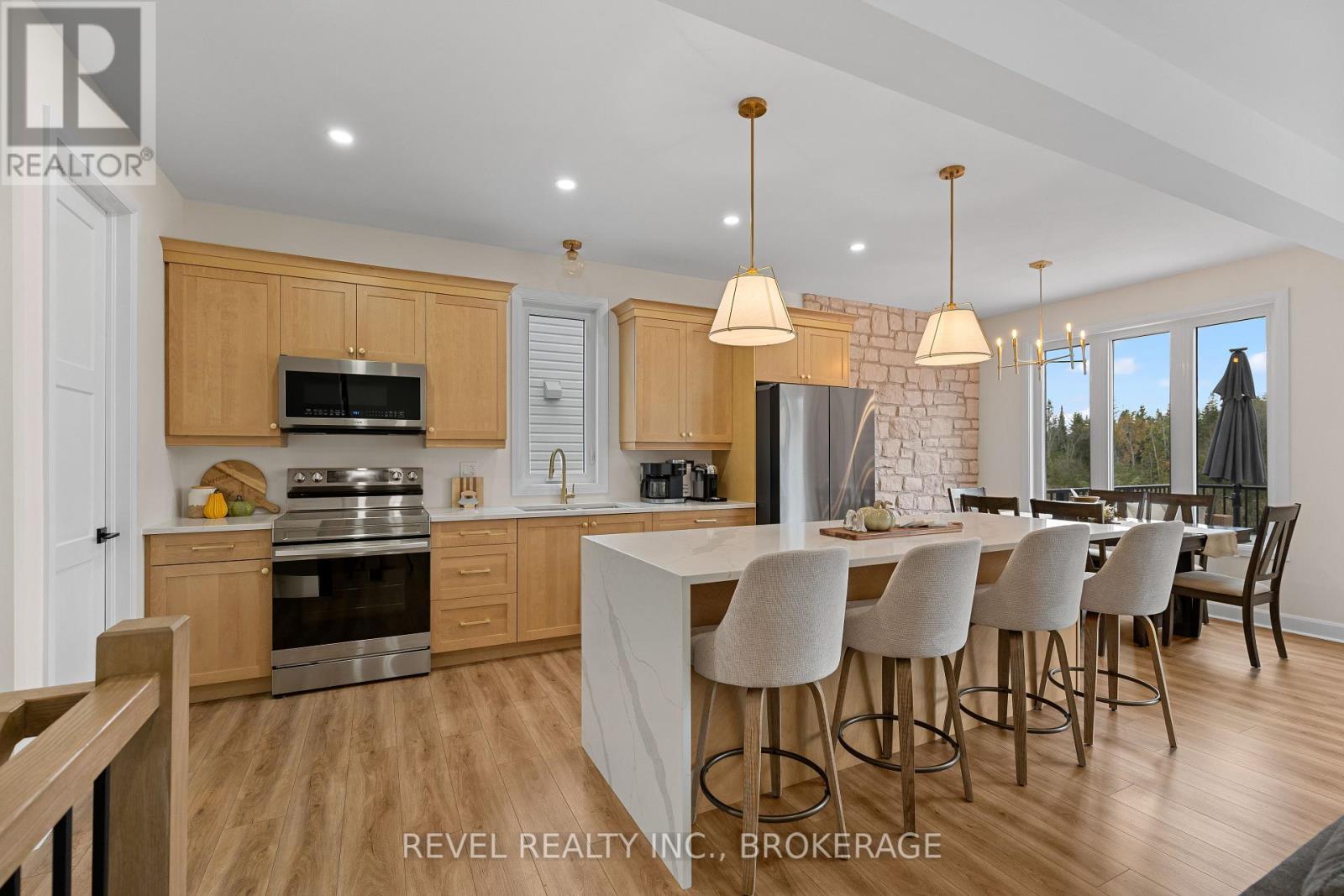 121 Creighton Drive, Loyalist (Lennox And Addington - South), Ontario  K0H 2H0 - Photo 11 - X12462524