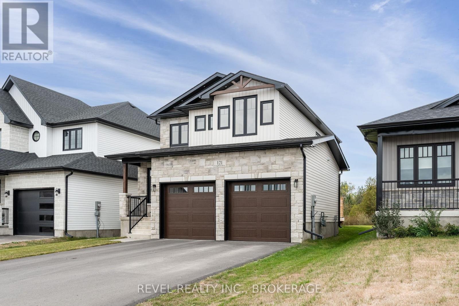 121 Creighton Drive, Loyalist (Lennox And Addington - South), Ontario  K0H 2H0 - Photo 3 - X12462524
