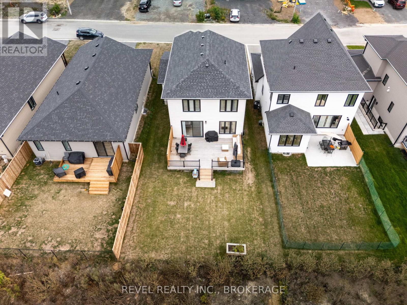 121 Creighton Drive, Loyalist (Lennox And Addington - South), Ontario  K0H 2H0 - Photo 33 - X12462524