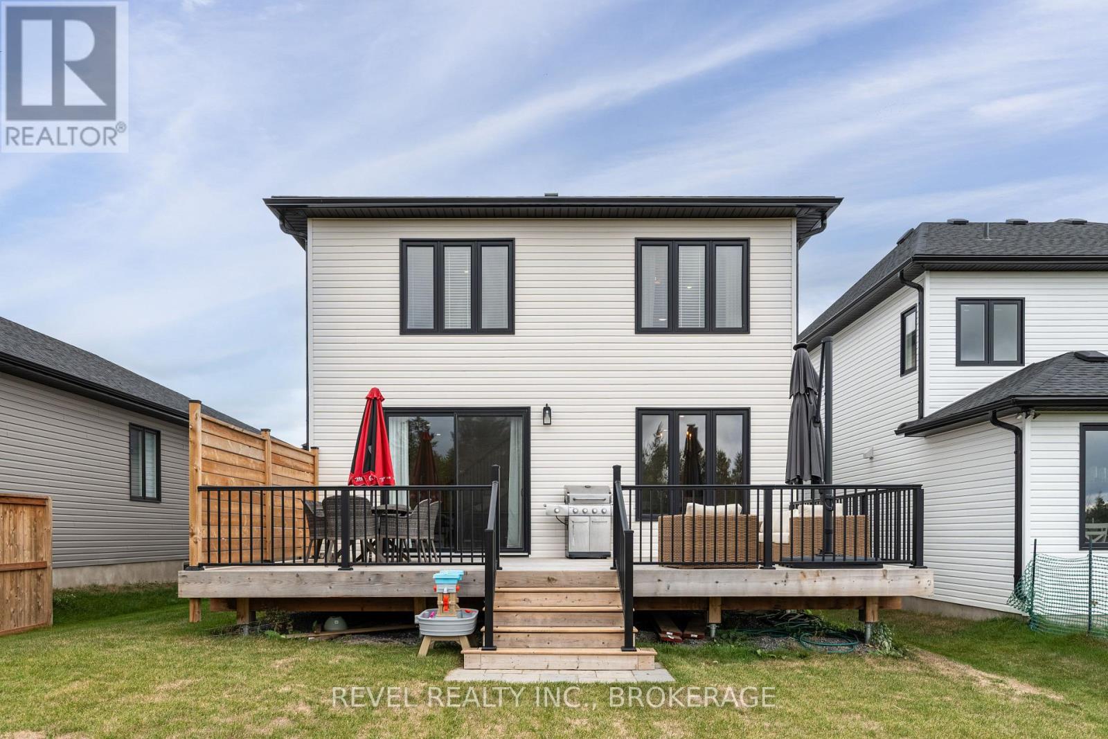 121 Creighton Drive, Loyalist (Lennox And Addington - South), Ontario  K0H 2H0 - Photo 35 - X12462524
