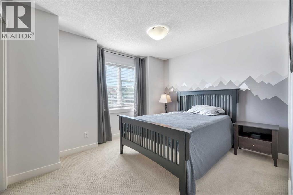 576 Mckenzie Towne Drive Se, Calgary, Alberta  T2Z 1C7 - Photo 20 - A2248974