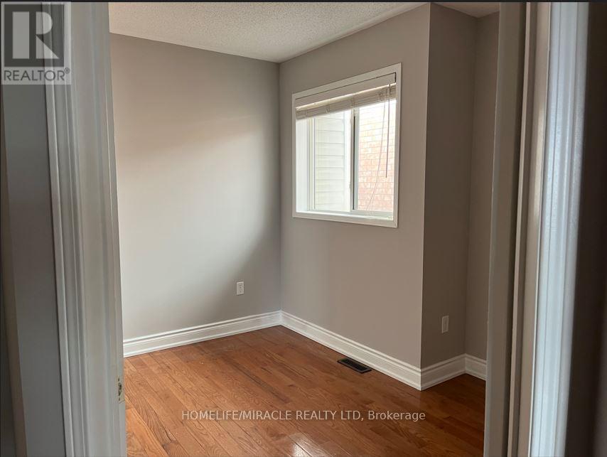 81 Vessel Crescent, Toronto, Ontario  M1C 5K6 - Photo 12 - E12444667