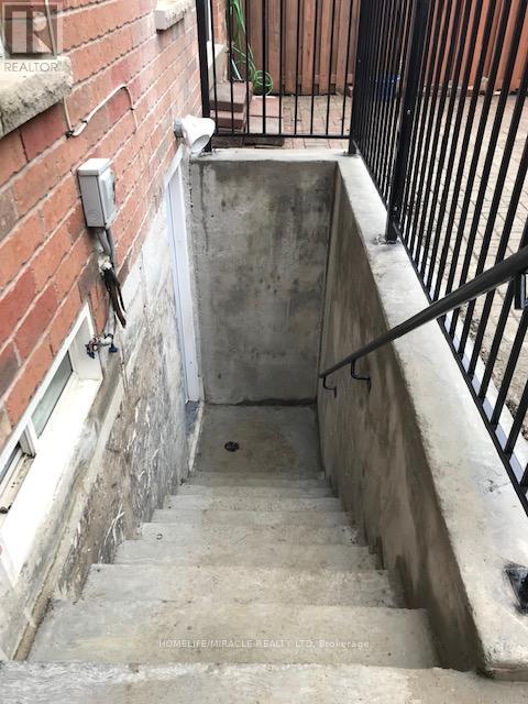 81 Vessel Crescent, Toronto, Ontario  M1C 5K6 - Photo 21 - E12444667