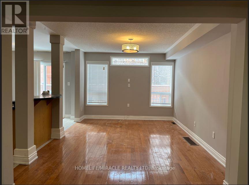 81 Vessel Crescent, Toronto, Ontario  M1C 5K6 - Photo 6 - E12444667