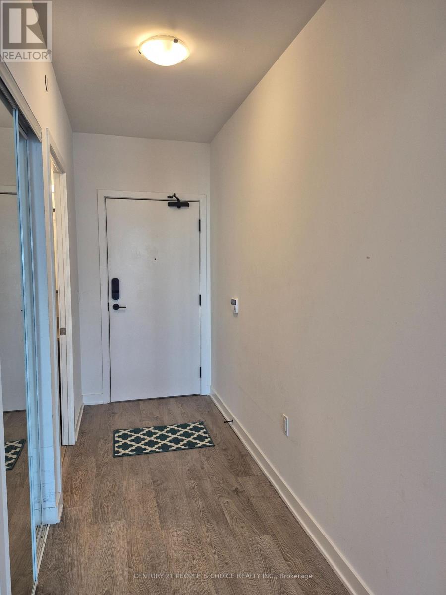 1904 - 4655 Metcalfe Avenue, Mississauga, Ontario  L5M 0Z7 - Photo 4 - W12462262
