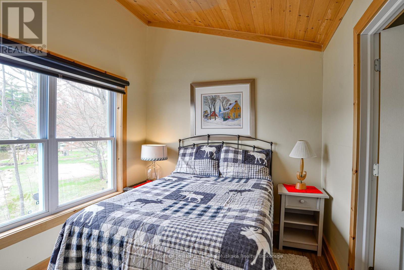 7 - 7 Silver Point Road, Seguin, Ontario  P2A 2W8 - Photo 11 - X12462528