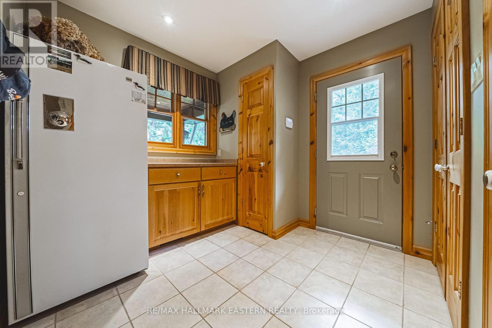 538 Rishor Avenue, Douro-Dummer, Ontario  K0L 2H0 - Photo 15 - X12462526