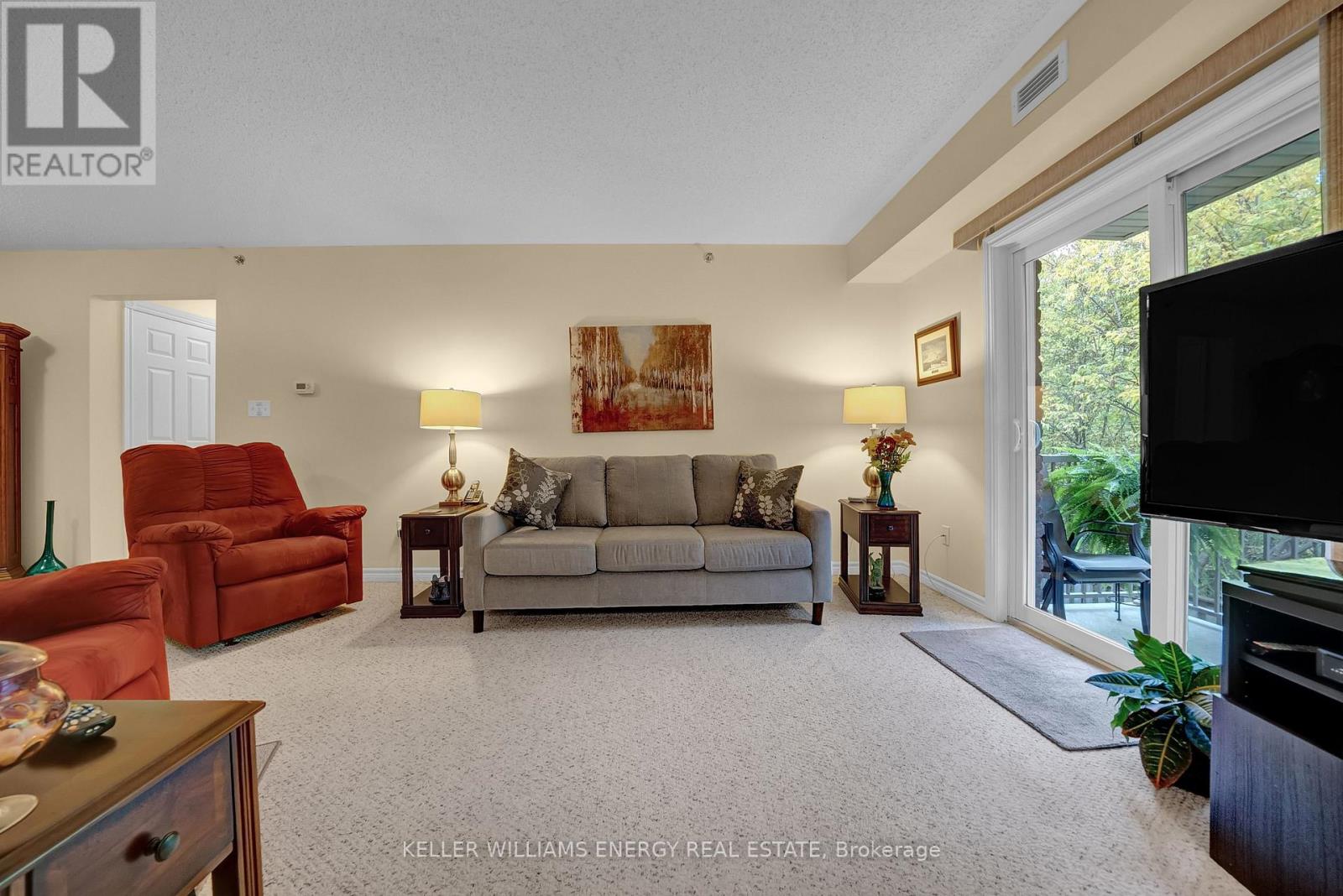 208 - 841 Battell Street, Cobourg, Ontario K9A 0B9 - Photo 12 - X12462545