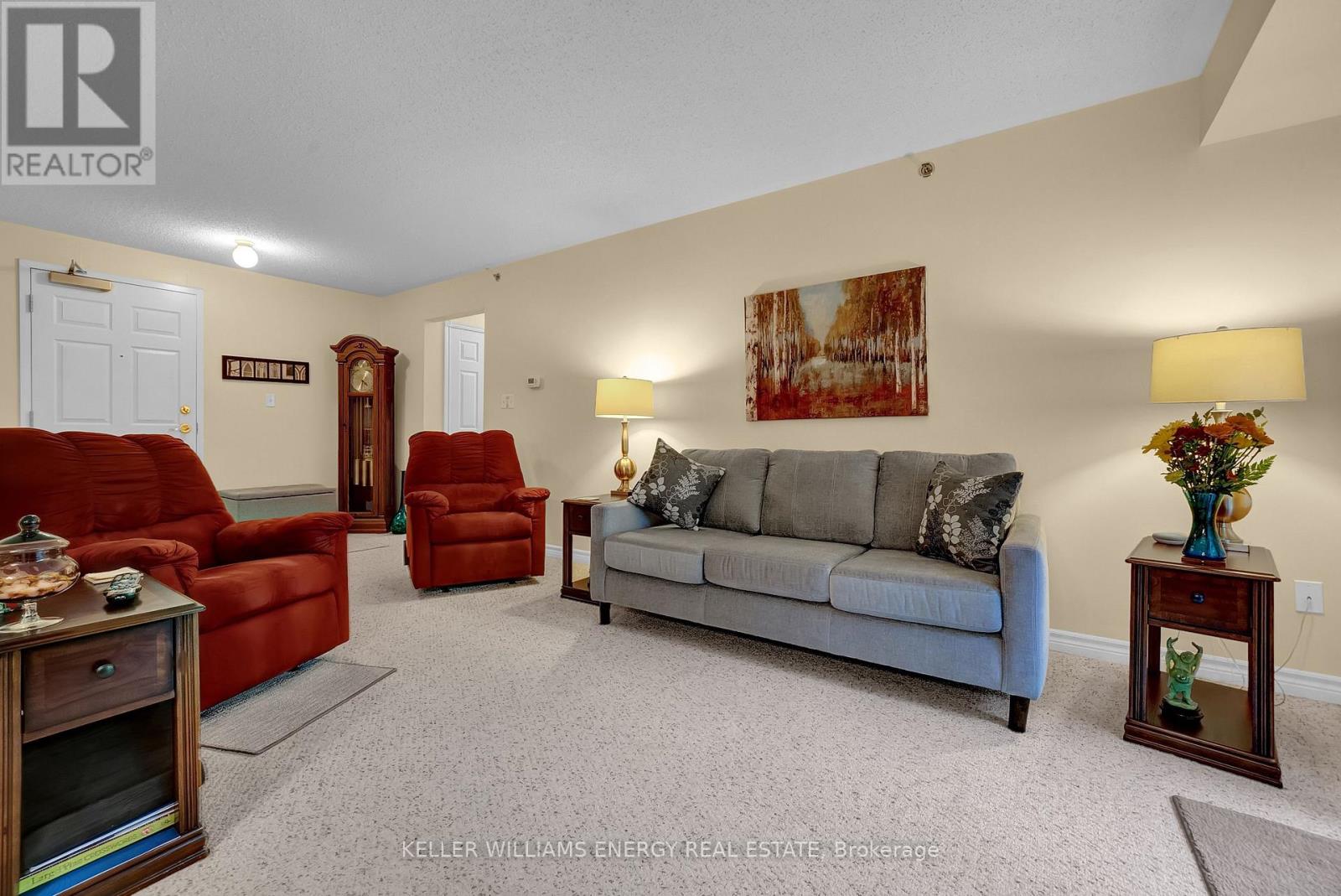 208 - 841 Battell Street, Cobourg, Ontario K9A 0B9 - Photo 13 - X12462545