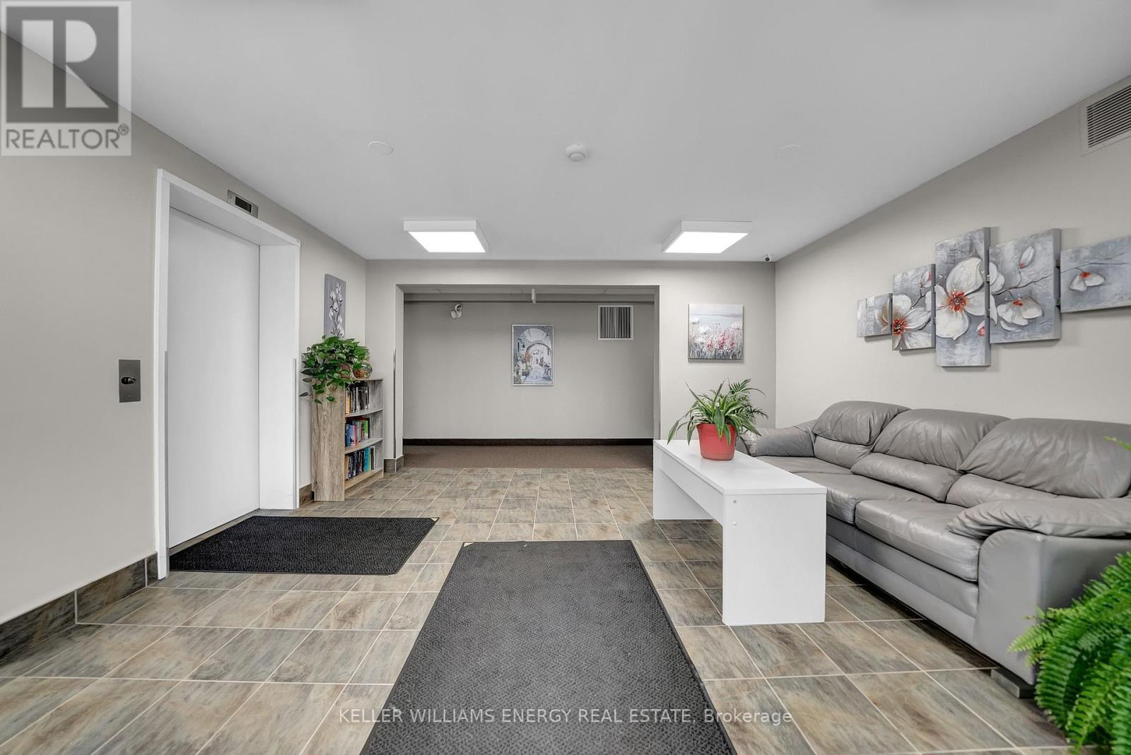 208 - 841 Battell Street, Cobourg, Ontario K9A 0B9 - Photo 6 - X12462545