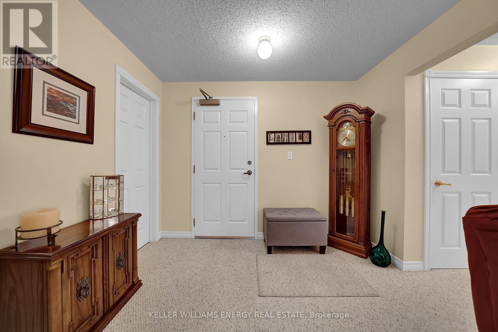 208 - 841 Battell Street, Cobourg, Ontario K9A 0B9 - Photo 8 - X12462545