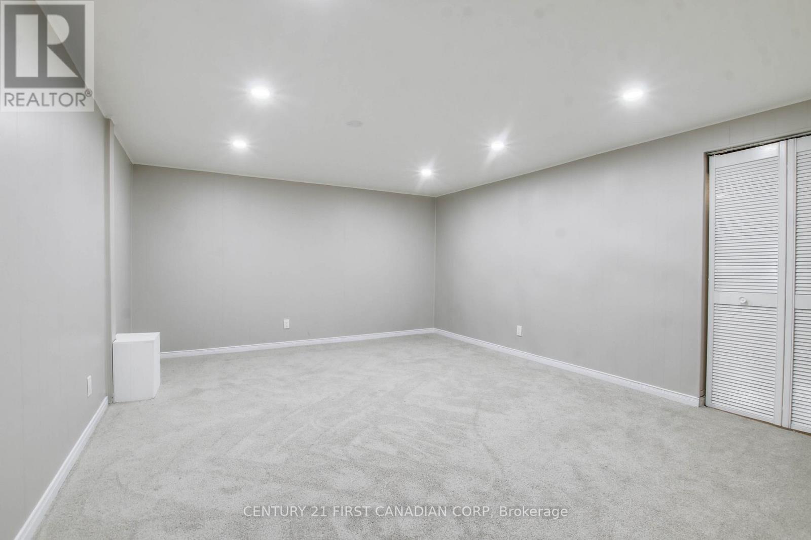 59 Augusta Crescent, London South (South X), Ontario  N6E 2C9 - Photo 17 - X12462550
