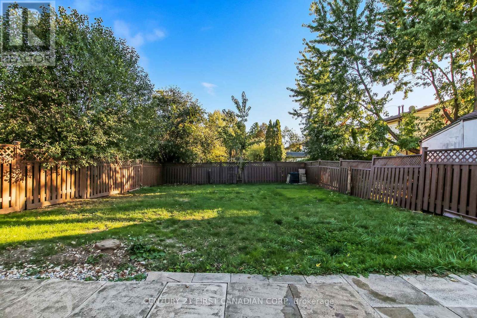 59 Augusta Crescent, London South (South X), Ontario  N6E 2C9 - Photo 22 - X12462550