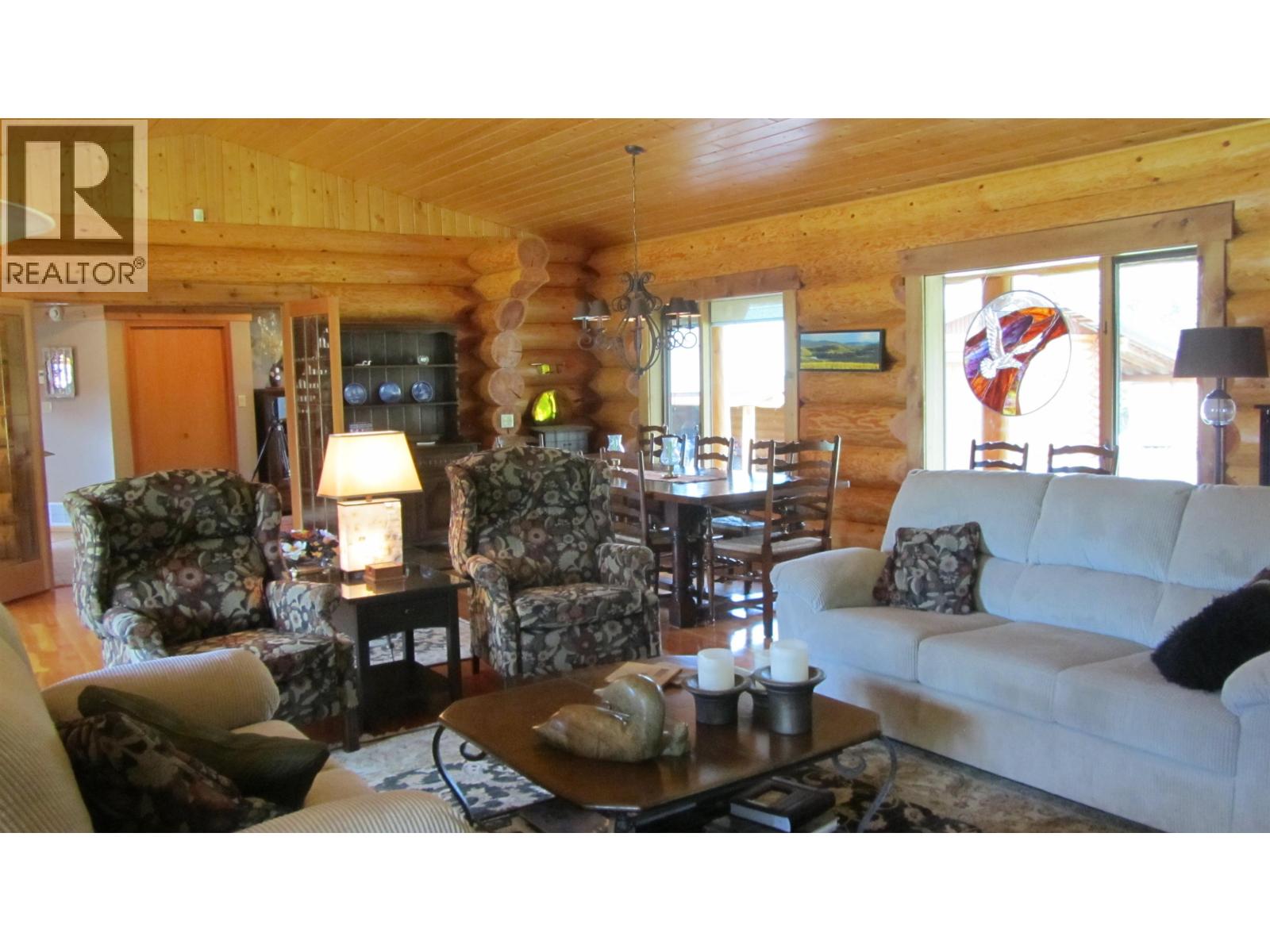 8528 24 Highway, Bridge Lake, British Columbia  V0K 1E0 - Photo 8 - R3058535