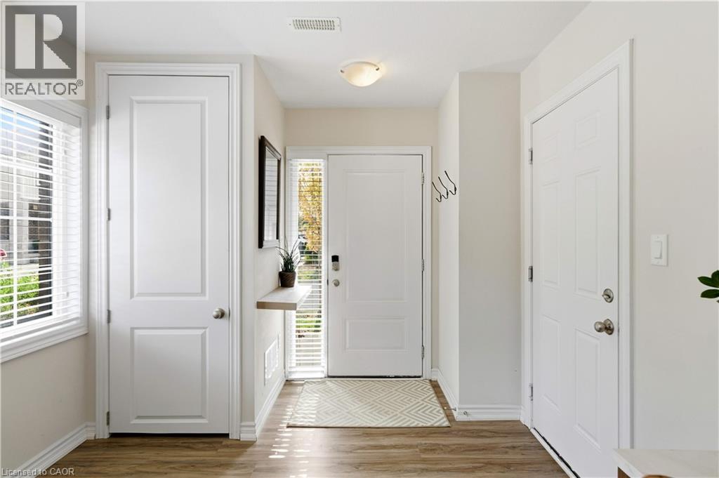 377 Glancaster Road Unit# 54, Hamilton, Ontario  L9G 0G4 - Photo 3 - 40778112