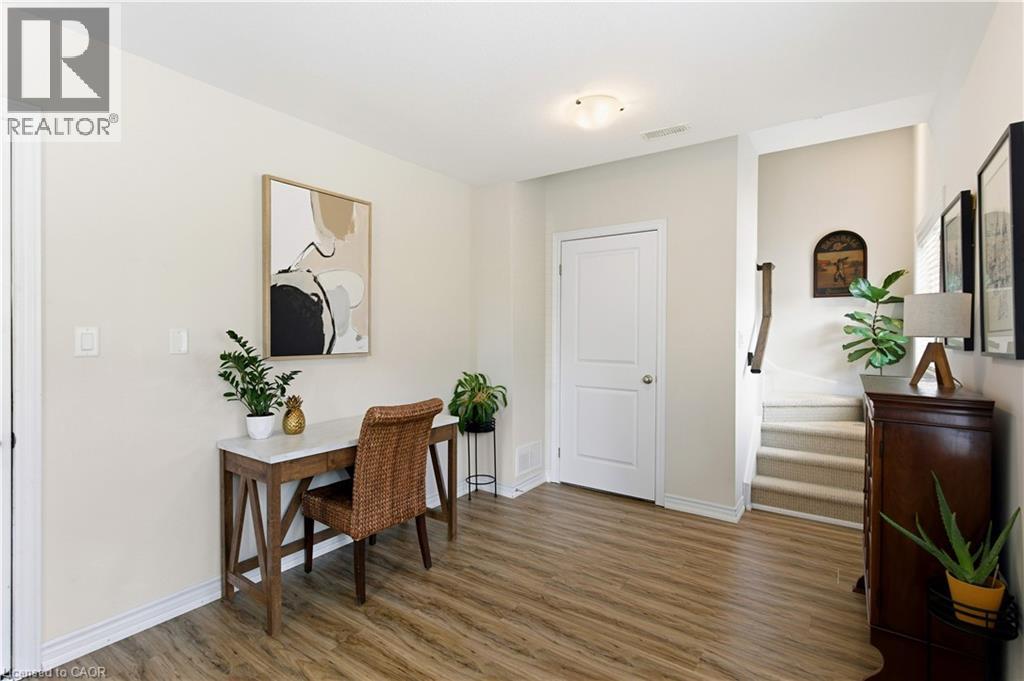 377 Glancaster Road Unit# 54, Hamilton, Ontario  L9G 0G4 - Photo 4 - 40778112