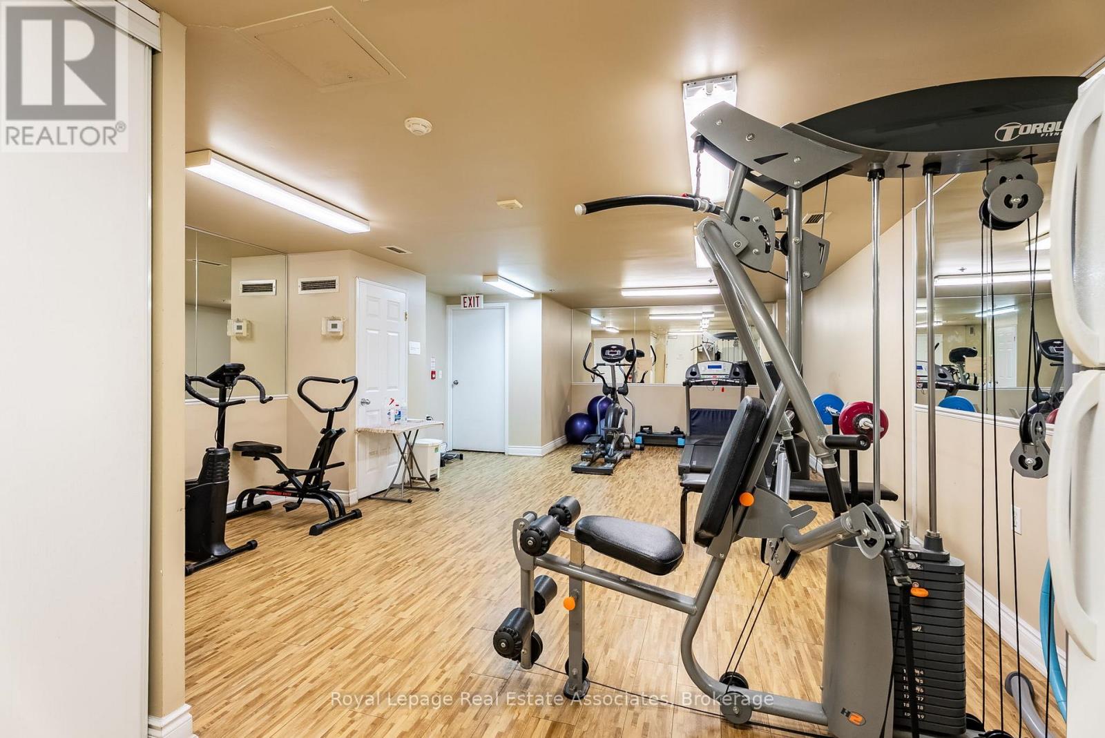 501 - 555 Wilson Hts Boulevard, Toronto, Ontario  M3H 6B5 - Photo 20 - C12462322