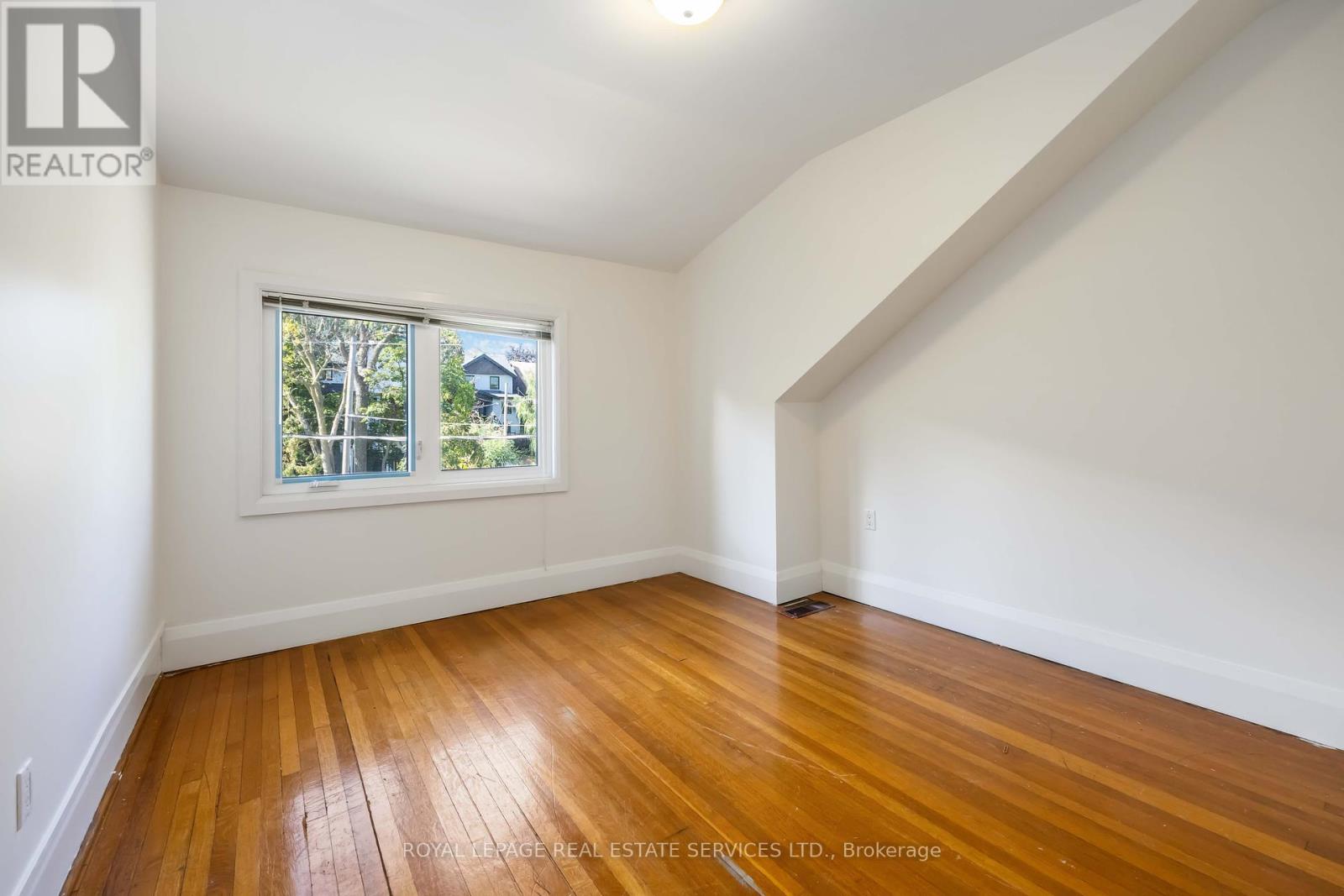 43 Mount Royal Avenue, Toronto, Ontario  M6H 2S2 - Photo 20 - C12462329