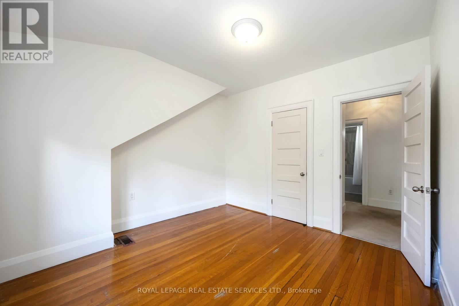 43 Mount Royal Avenue, Toronto, Ontario  M6H 2S2 - Photo 21 - C12462329