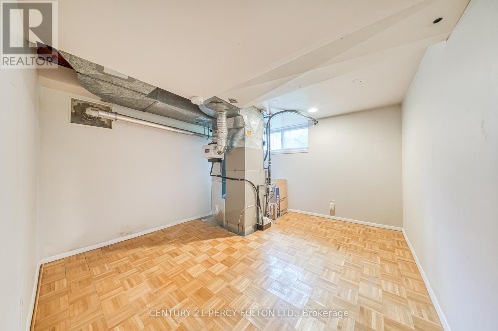73 Berkinshaw Crescent, Toronto, Ontario  M3B 2T1 - Photo 26 - C12462354