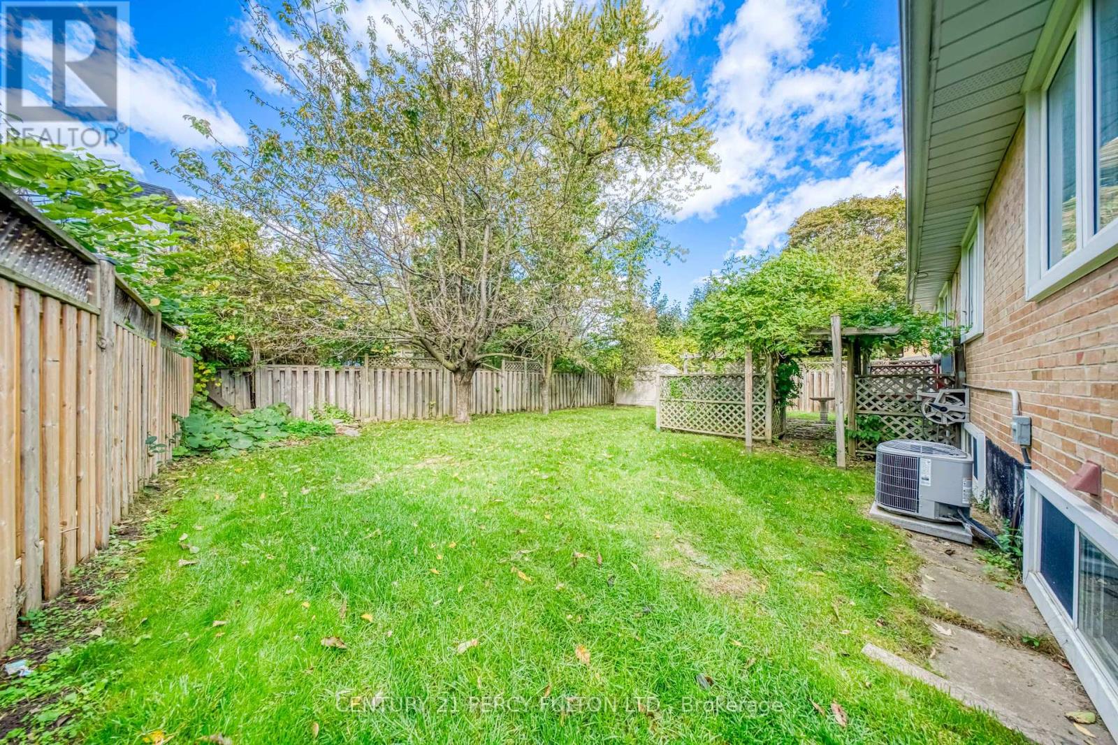 73 Berkinshaw Crescent, Toronto, Ontario  M3B 2T1 - Photo 31 - C12462354