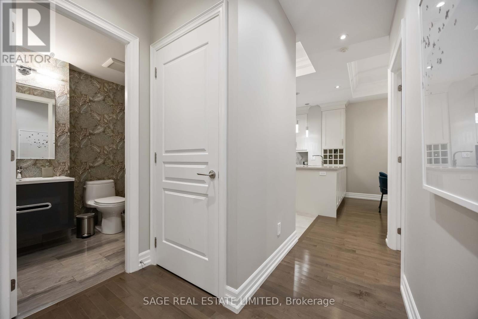 212 - 20 Burkebrook Place, Toronto, Ontario  M4G 0A1 - Photo 23 - C12462355