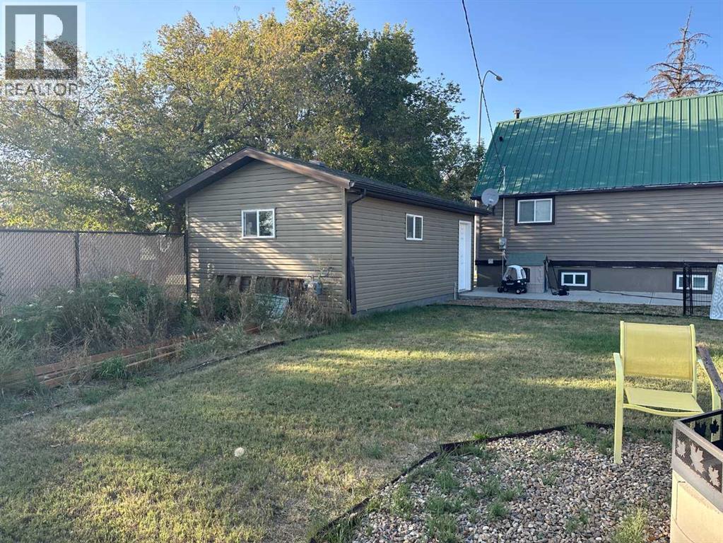113 2 Avenue, Vauxhall, Alberta  T0K 2K0 - Photo 27 - A2254959
