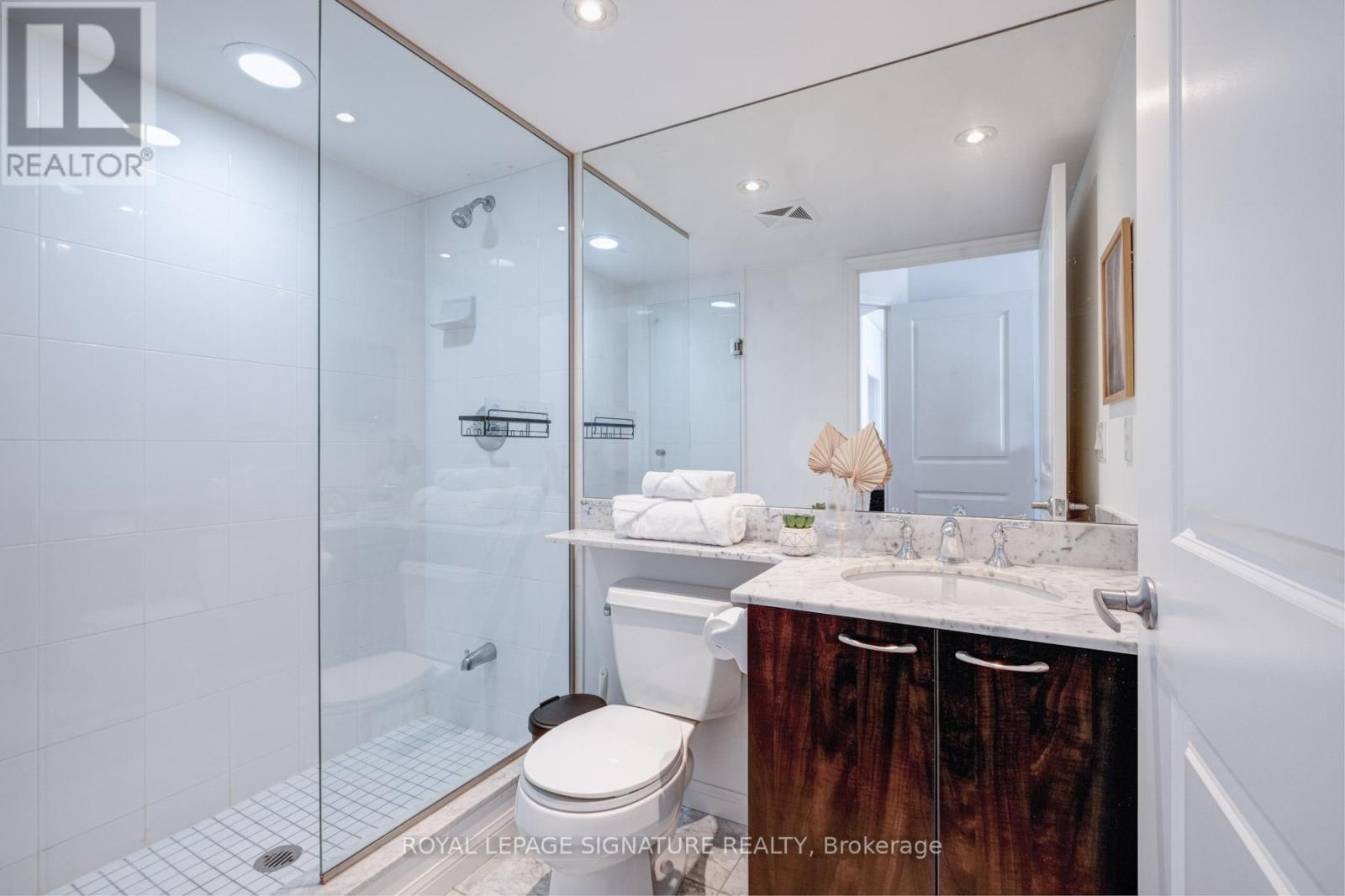 502 - 900 Mount Pleasant Road, Toronto, Ontario  M4P 3J9 - Photo 35 - C12462447
