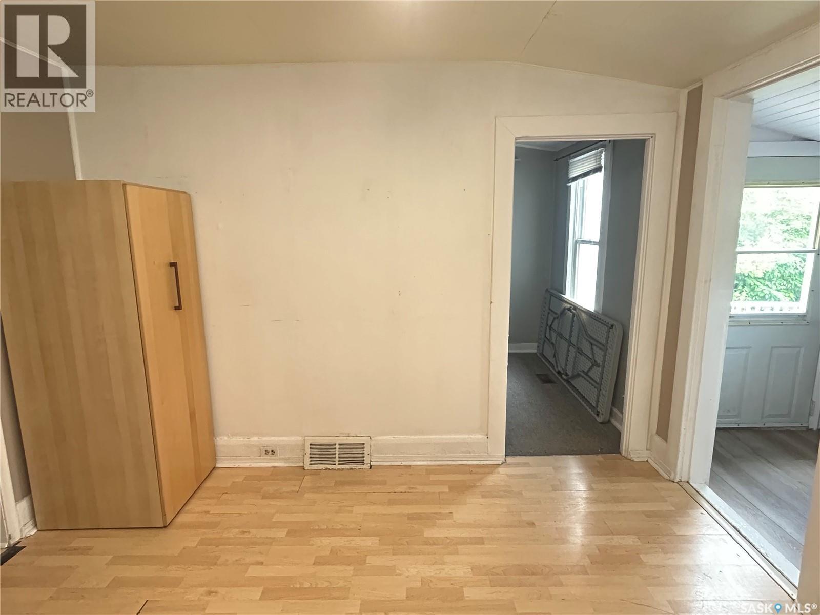 321 White Street, Bienfait, Saskatchewan  S0C 0M0 - Photo 13 - SK009311
