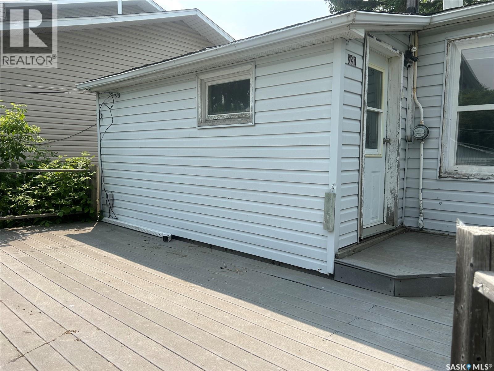 321 White Street, Bienfait, Saskatchewan  S0C 0M0 - Photo 4 - SK009311
