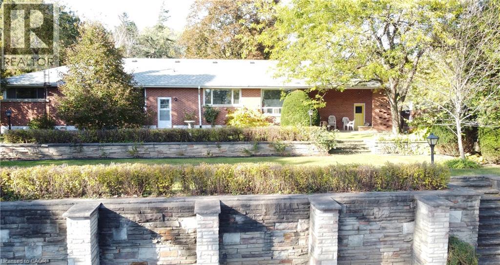 132 Hillcrest Avenue, Flamborough, Ontario  L9H 4X8 - Photo 15 - 40778719