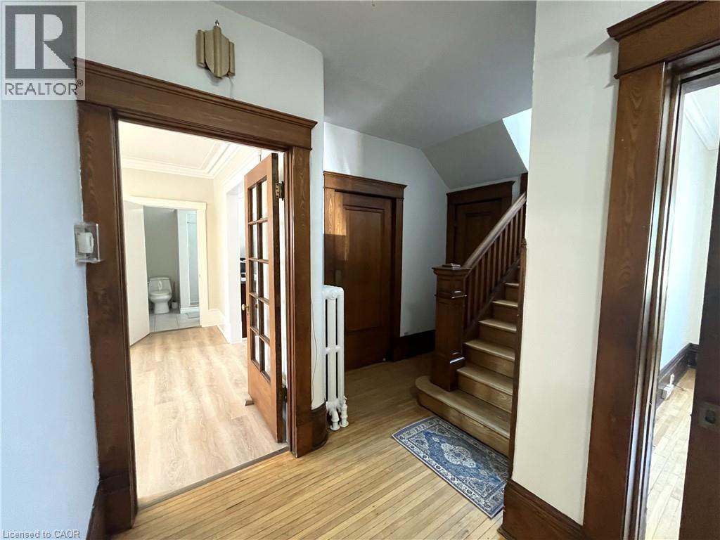 361 Queen Street S Unit# Main, Kitchener, Ontario  N2G 1W6 - Photo 3 - 40778949