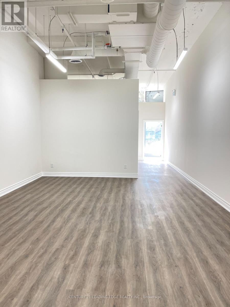 223 - 15 WELLESLEY STREET W, Toronto, Ontario