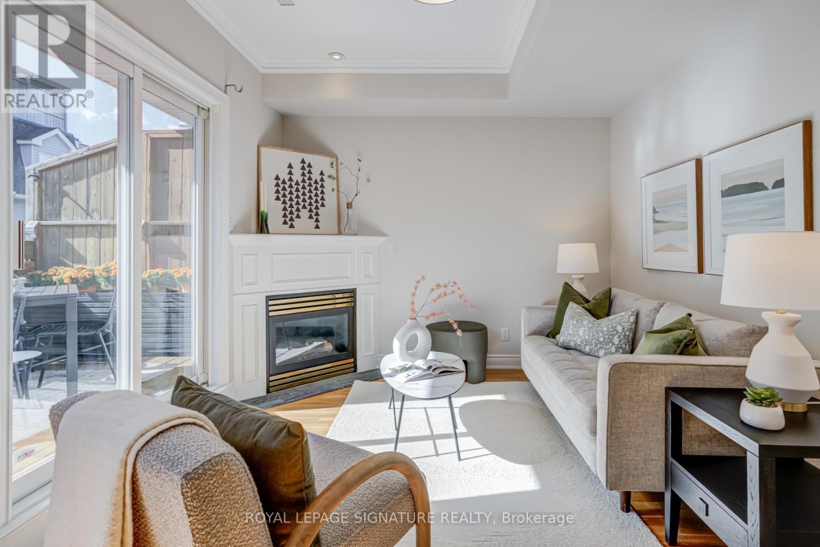 1015b College Street, Toronto, Ontario  M6H 1A8 - Photo 22 - C12462092