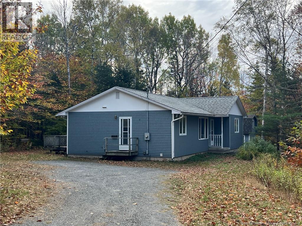 9 Crestline Drive, Mcleod Hill, New Brunswick  E3G 6B2 - Photo 1 - NB128370