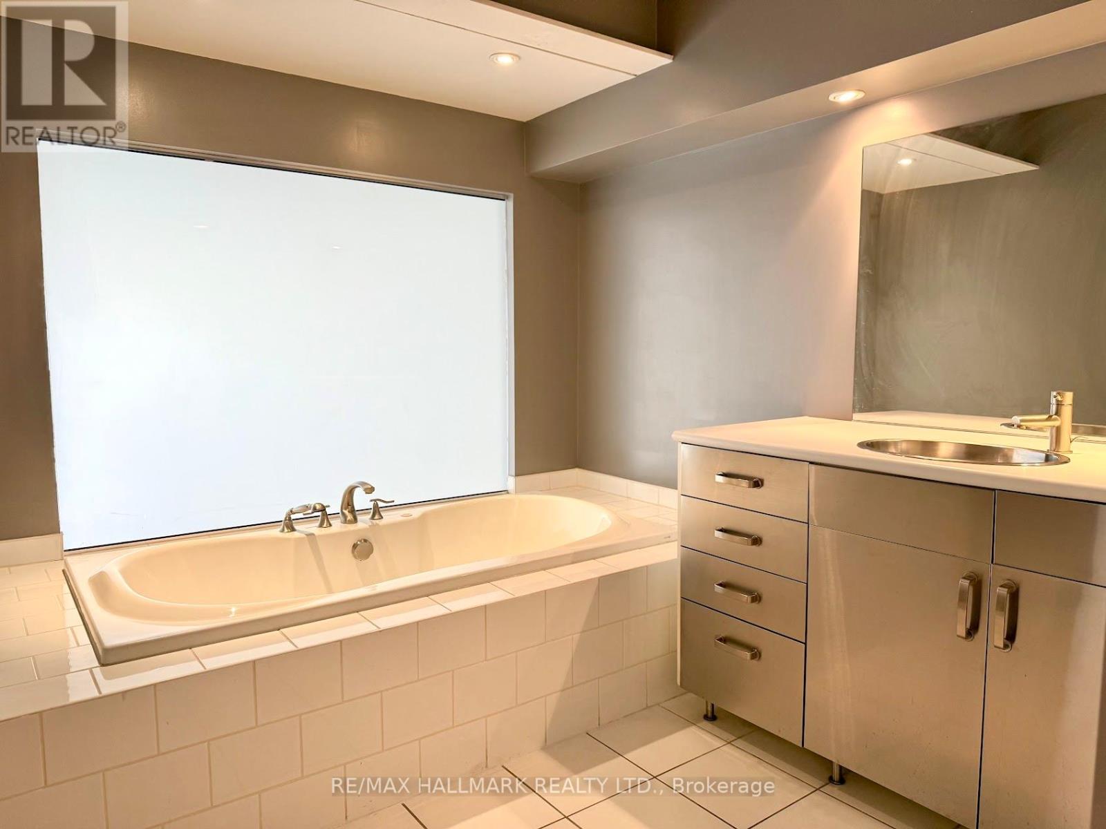 131 - 1173 Dundas Street E, Toronto, Ontario  M4M 3P1 - Photo 24 - E12462285