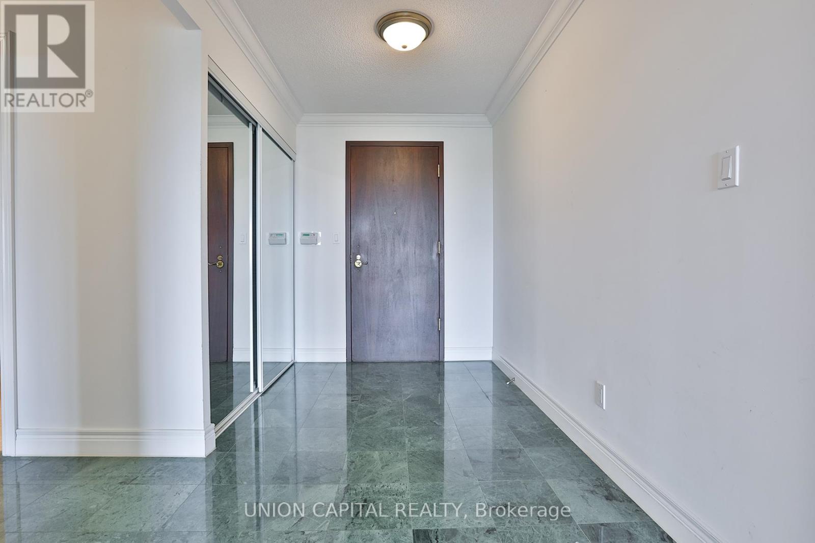 720 - 138 Bonis Avenue, Toronto, Ontario  M1T 3V9 - Photo 4 - E12462343