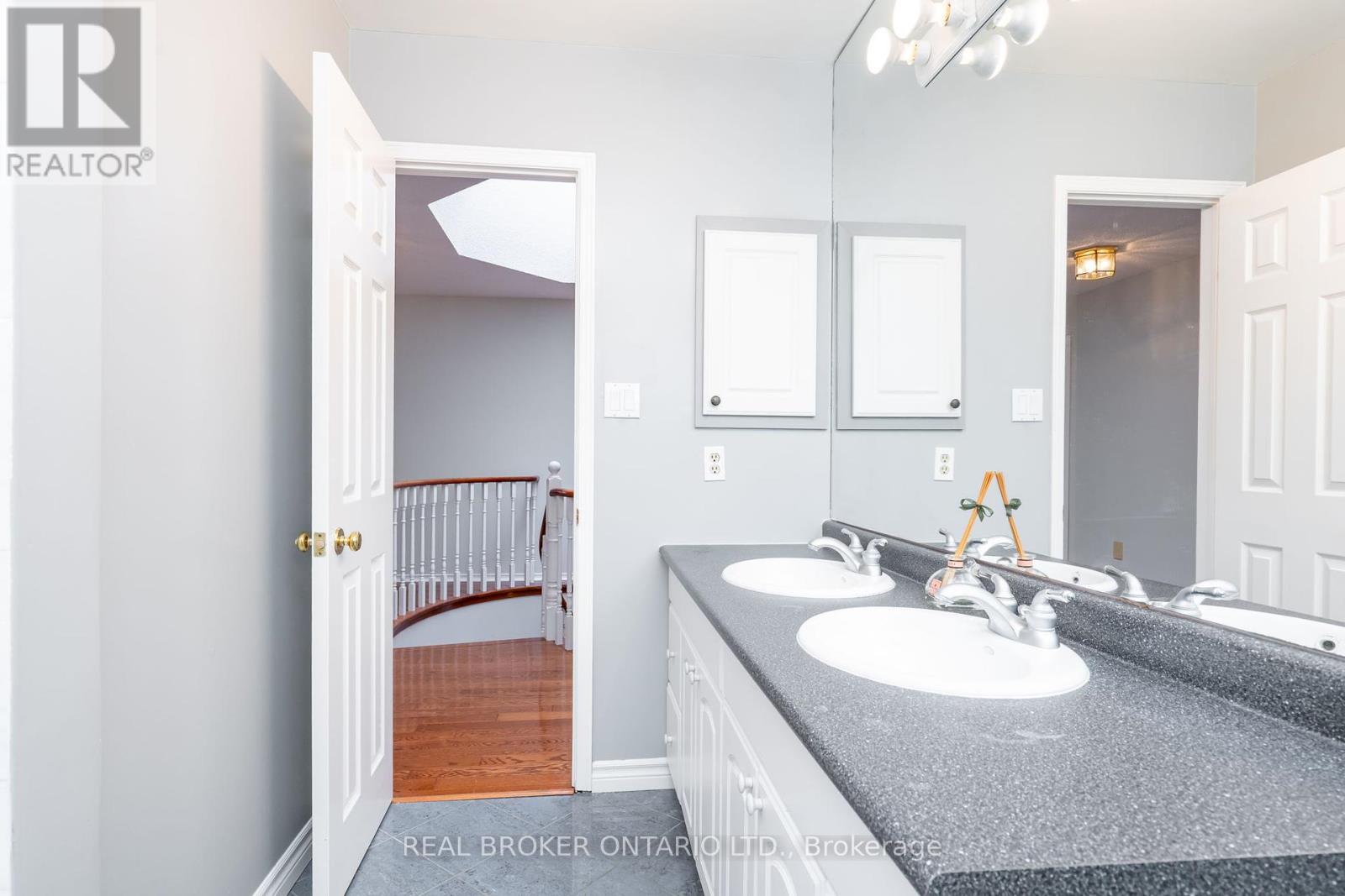 972 Gablehurst Crescent, Pickering, Ontario  L1V 5G4 - Photo 32 - E12462372
