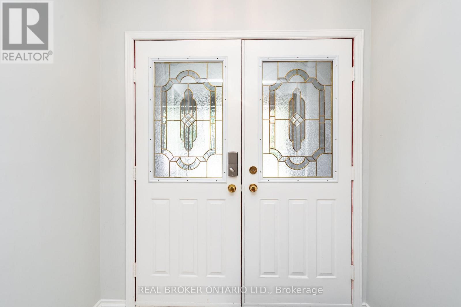 972 Gablehurst Crescent, Pickering, Ontario  L1V 5G4 - Photo 4 - E12462372