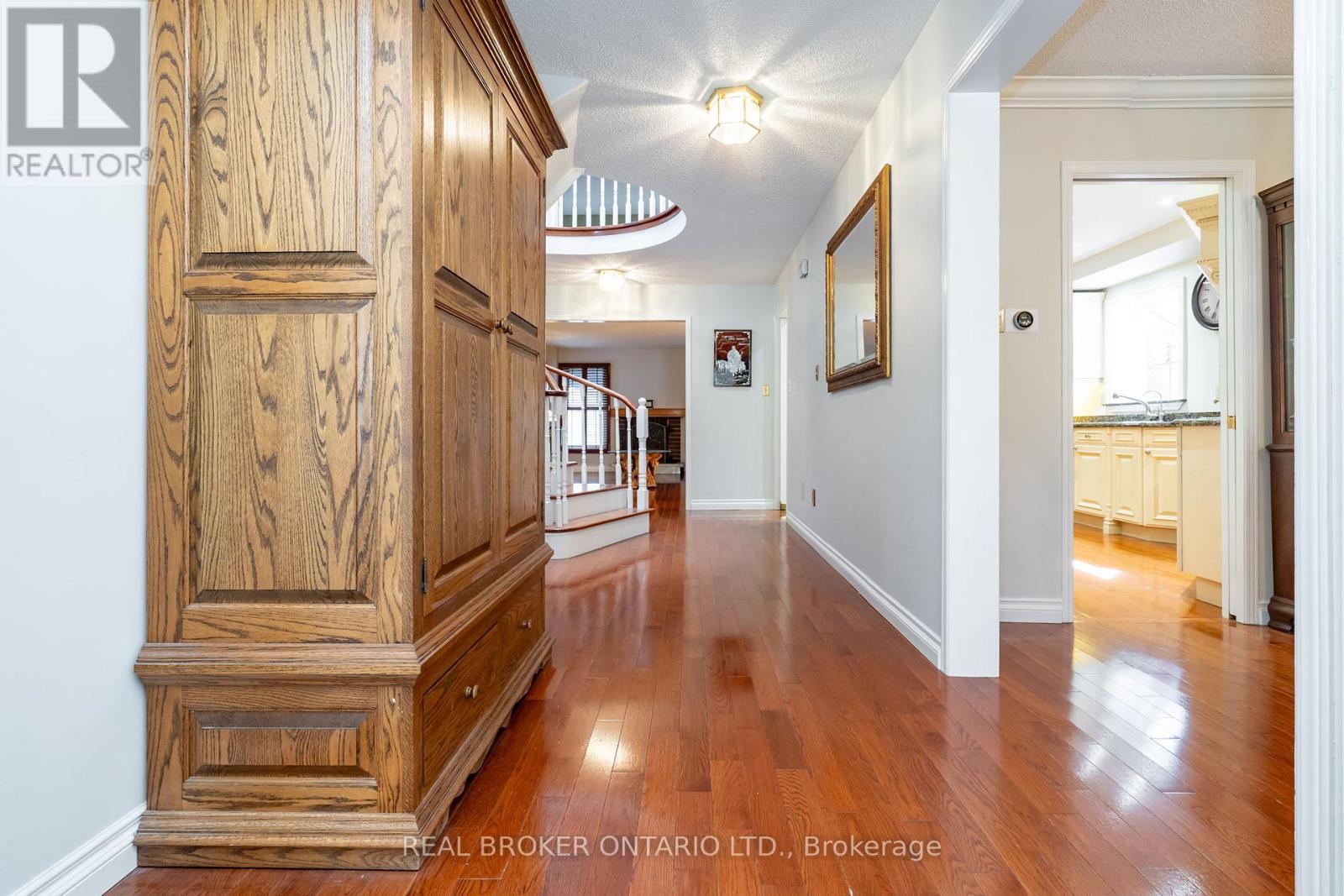 972 Gablehurst Crescent, Pickering, Ontario  L1V 5G4 - Photo 5 - E12462372