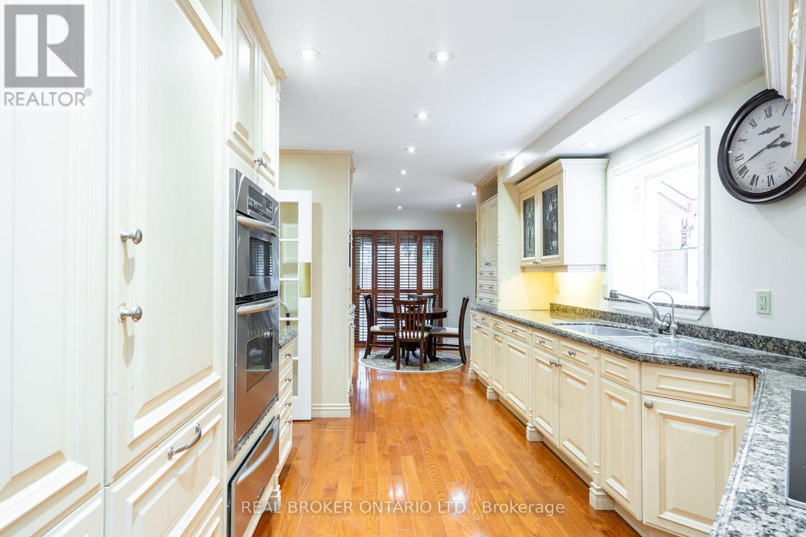 972 Gablehurst Crescent, Pickering, Ontario  L1V 5G4 - Photo 8 - E12462372