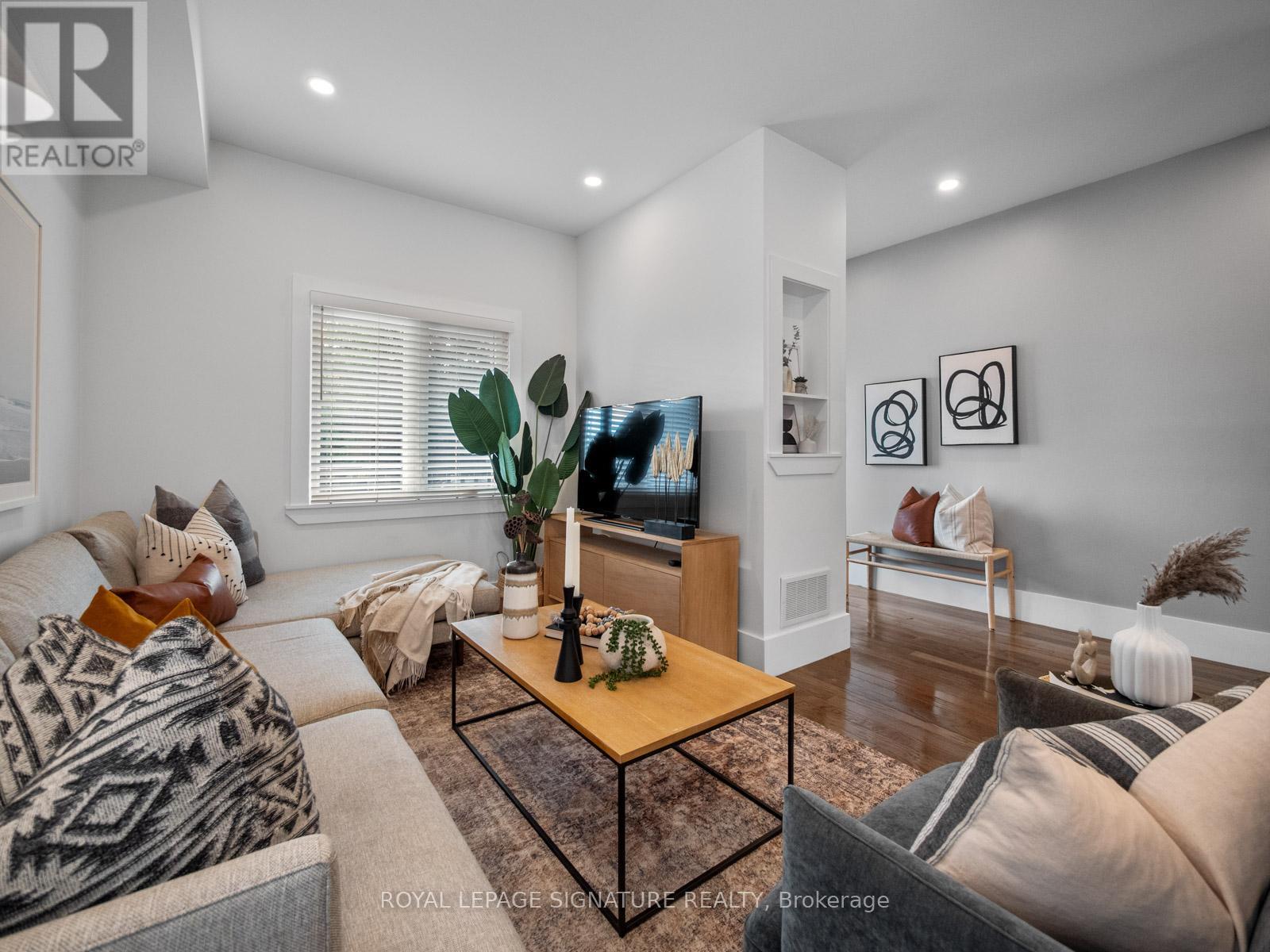 151 Eastwood Avenue, Toronto, Ontario  M1N 3H5 - Photo 7 - E12462382