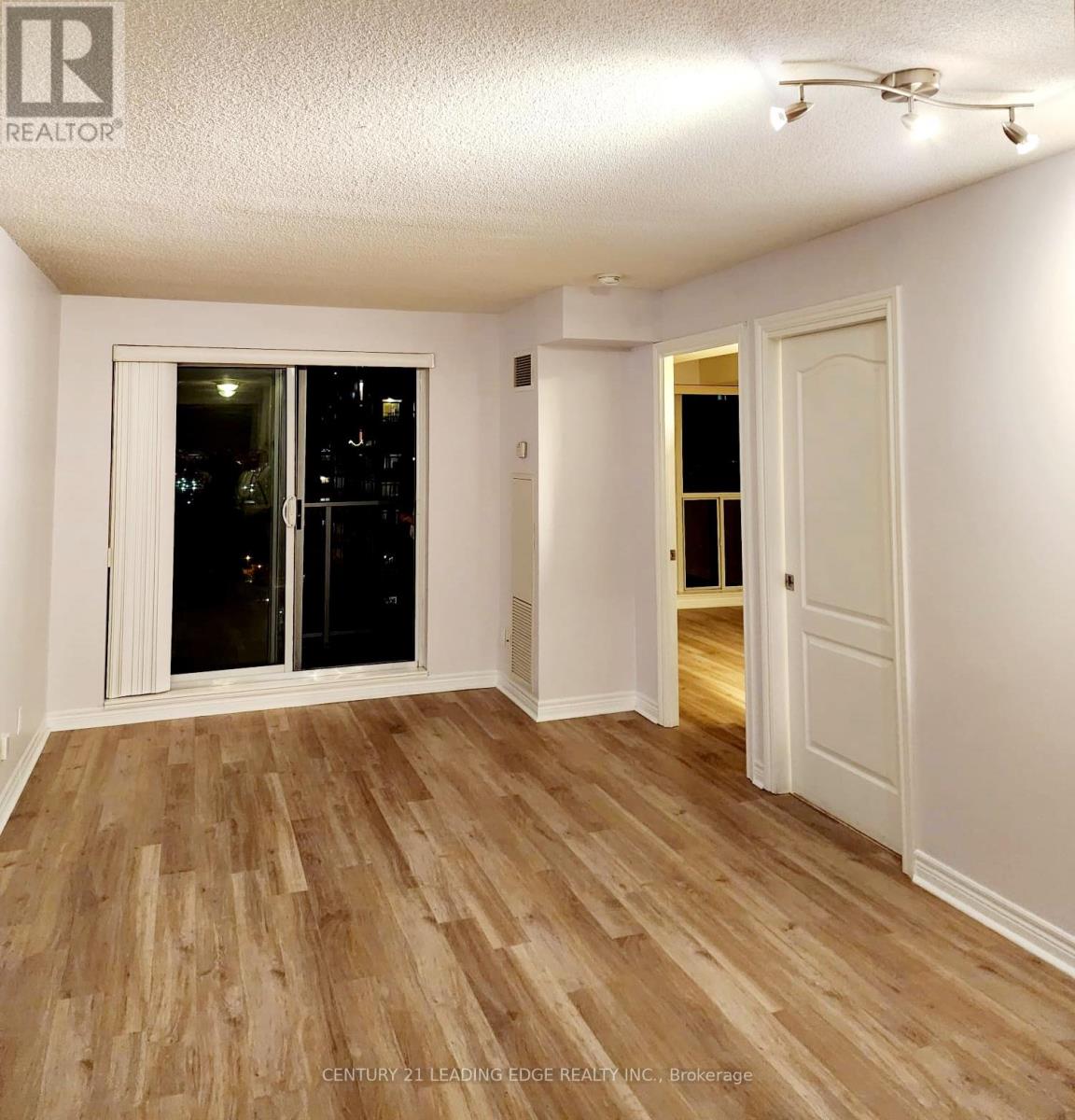 1706 - 60 Town Centre Court, Toronto, Ontario  M1P 0B1 - Photo 12 - E12462445