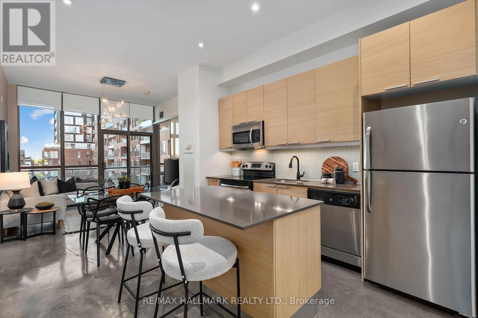 503 - 625 Queen Street E, Toronto, Ontario  M4M 1G4 - Photo 1 - E12462466