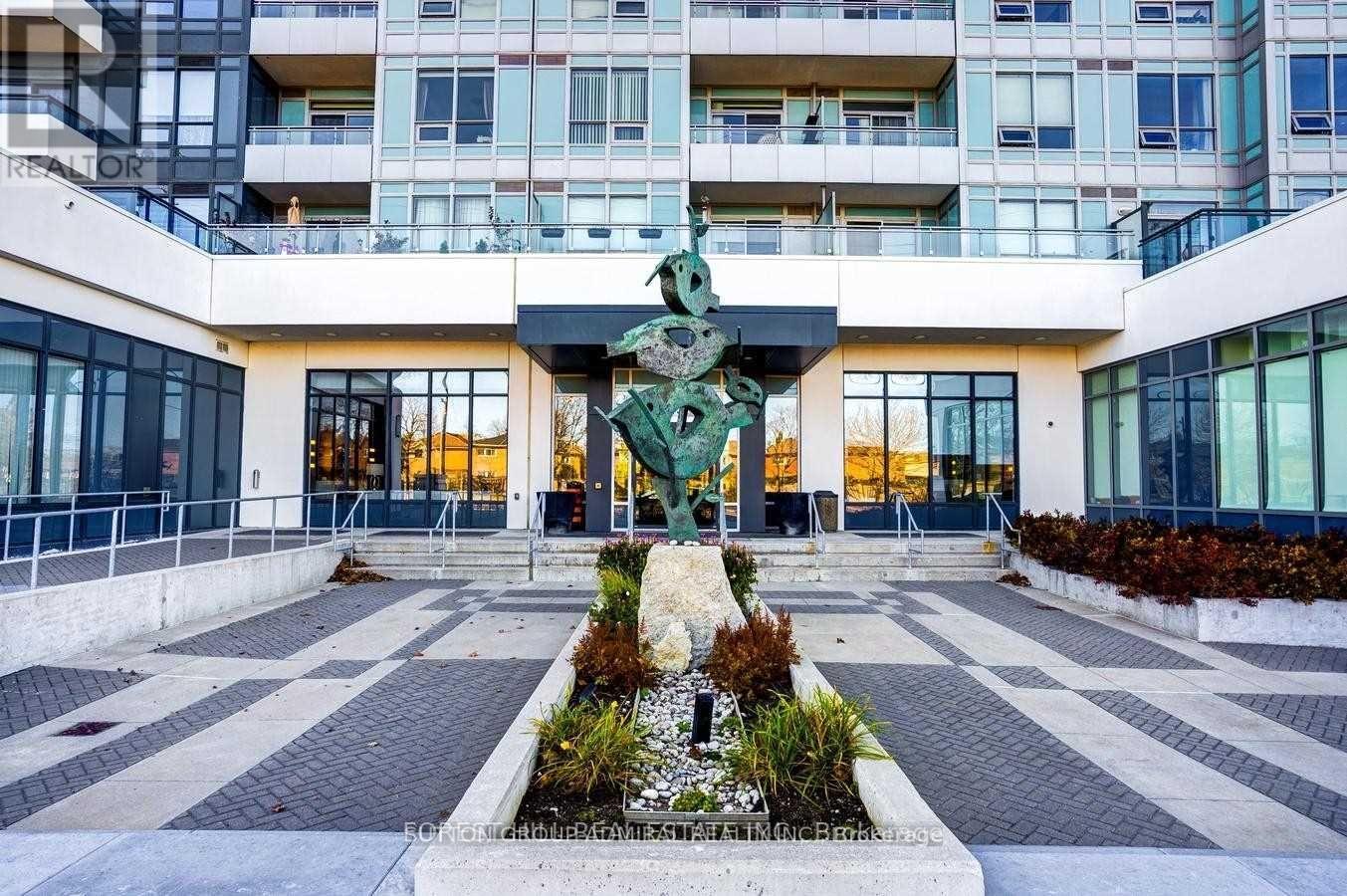 327 - 7900 Bathurst Street, Vaughan, Ontario  L4J 0J9 - Photo 2 - N12462308