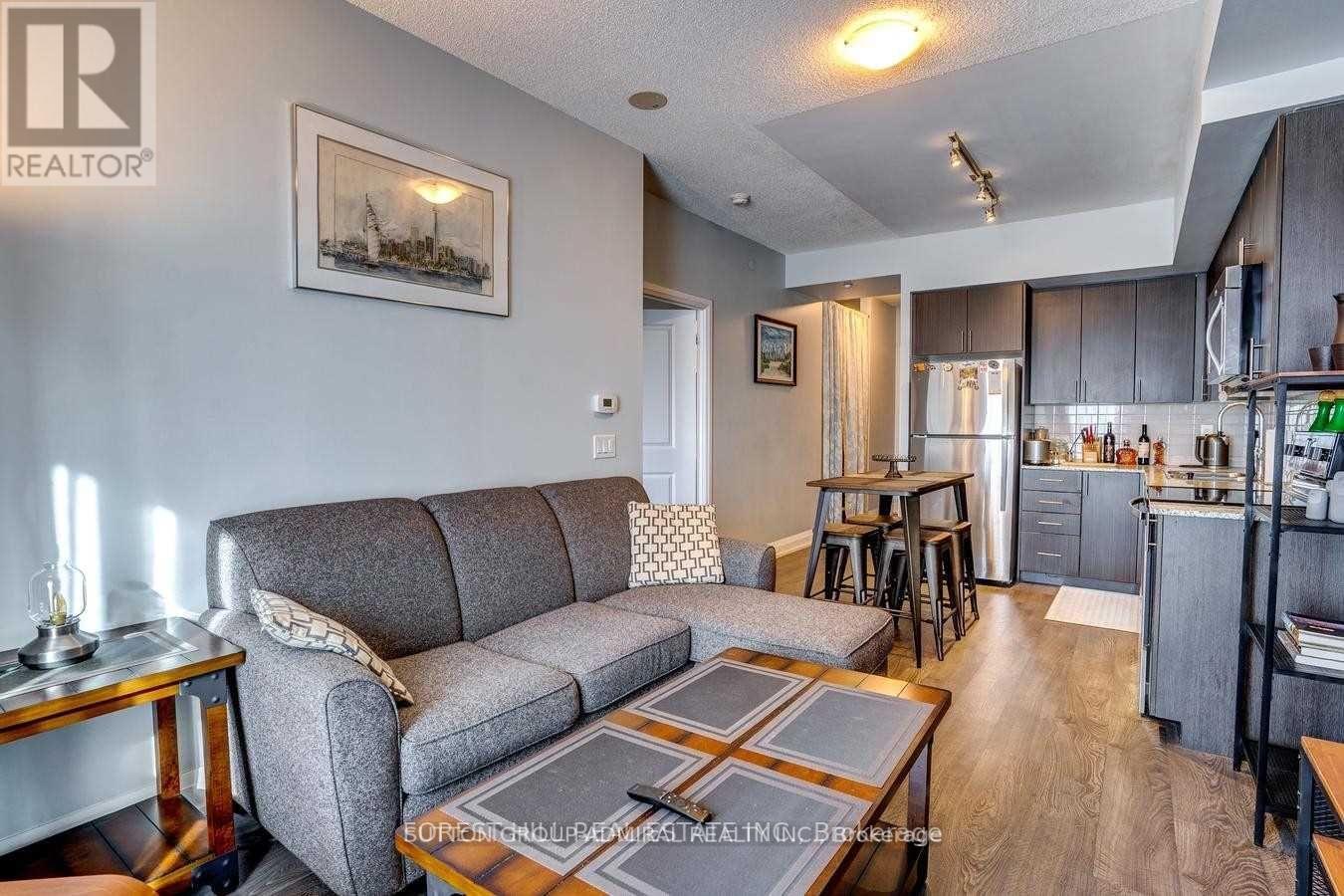 327 - 7900 Bathurst Street, Vaughan, Ontario  L4J 0J9 - Photo 6 - N12462308